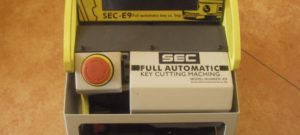 SEC-E9-auto-key-cutting-machine