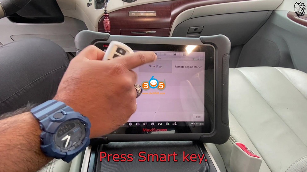 Autel Maxisys Elite Program Toyota Sienna 2013 Smart Keyfob 17