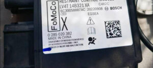 Ford Airbag R7F701A033 1