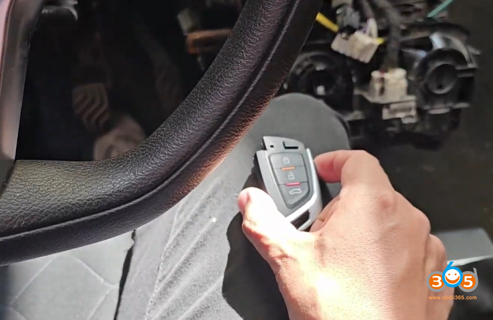 Xhorse-XS-vs-XM38-vs-Autel-iKey-vs-Aftermarket-Key-for-Nissan-Kicks-Proximity 4